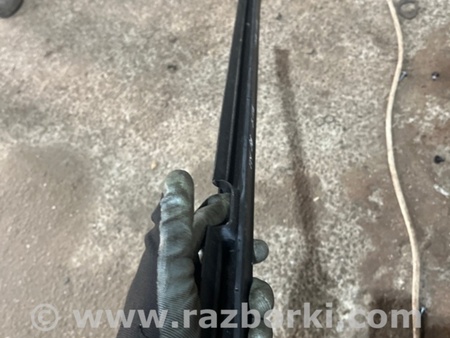 ФОТО Уплотнитель стекла двери для Volvo XC90 II SPA (2015-) Київ