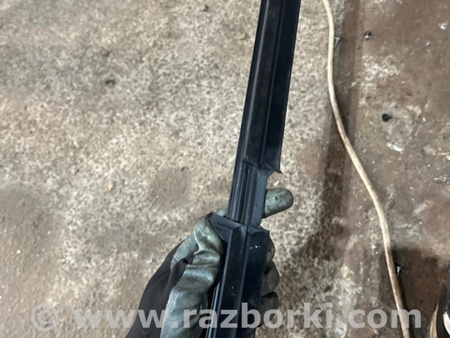 ФОТО Уплотнитель стекла двери для Volvo XC90 II SPA (2015-) Київ