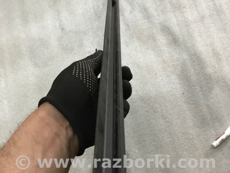 ФОТО Уплотнитель стекла двери для Volvo XC90 II SPA (2015-) Київ