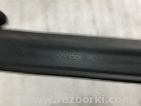 ФОТО Уплотнитель стекла двери для Volvo XC90 II SPA (2015-) Київ