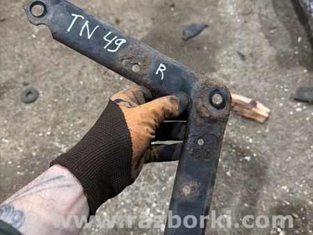 ФОТО Кронштейн для Volvo XC90 II SPA (2015-) Київ