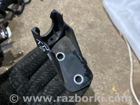 ФОТО Кронштейн для Volvo XC90 II SPA (2015-) Київ