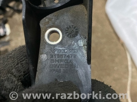 ФОТО Кронштейн для Volvo XC90 II SPA (2015-) Київ