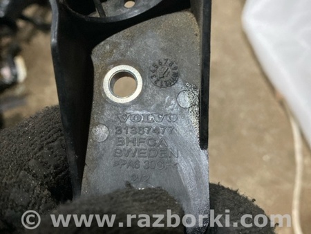 ФОТО Кронштейн для Volvo XC90 II SPA (2015-) Київ