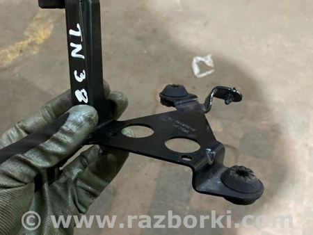 ФОТО Кронштейн для Volvo XC90 II SPA (2015-) Київ