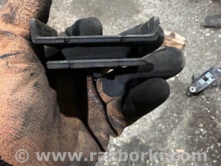 ФОТО Кронштейн для Volvo XC90 II SPA (2015-) Київ