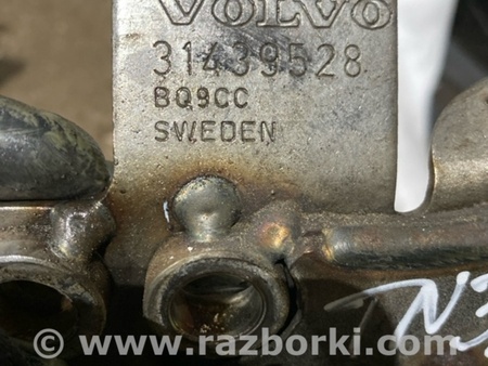 ФОТО Кронштейн для Volvo XC90 II SPA (2015-) Київ