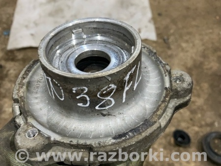 ФОТО Опора стойки для Volvo XC90 II SPA (2015-) Київ