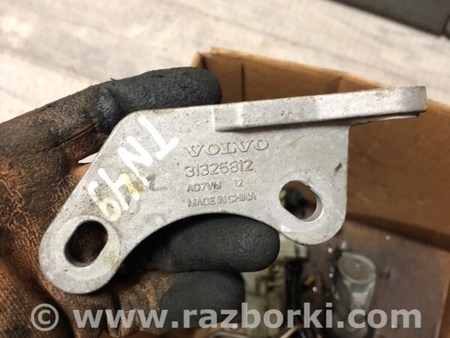 ФОТО Кронштейн для Volvo XC90 II SPA (2015-) Київ