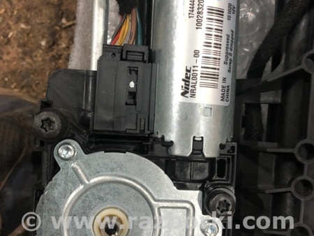 ФОТО Люк для Volvo XC90 II SPA (2015-) Київ