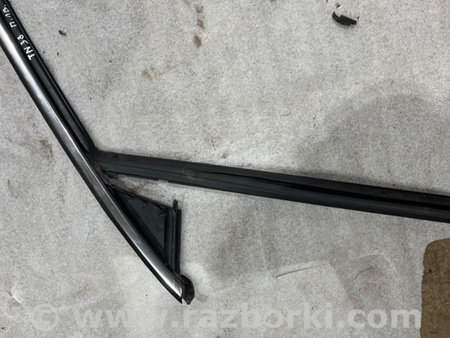 ФОТО Уплотнитель стекла двери для Volvo XC90 II SPA (2015-) Київ