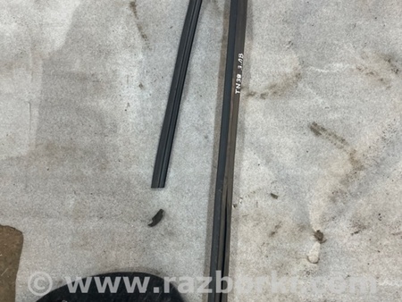 ФОТО Уплотнитель стекла двери для Volvo XC90 II SPA (2015-) Київ