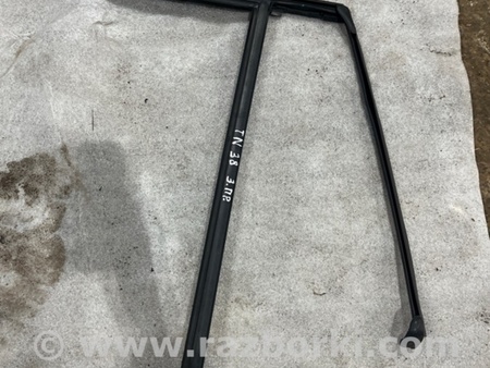 ФОТО Уплотнитель стекла двери для Volvo XC90 II SPA (2015-) Київ