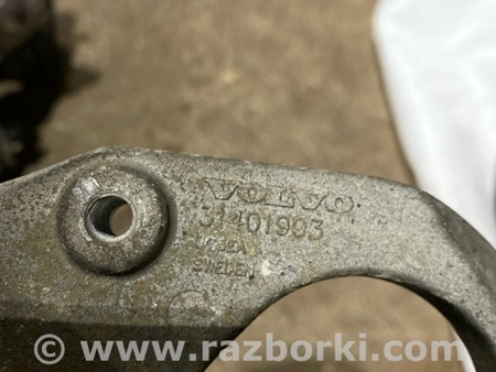 ФОТО Кронштейн для Volvo XC90 II SPA (2015-) Київ