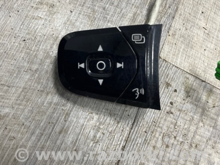 ФОТО Кнопки на руль для Volvo XC90 II SPA (2015-) Київ