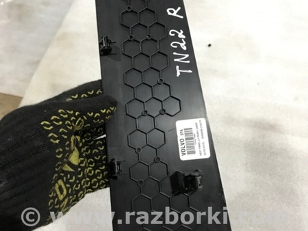 ФОТО Накладка центральной консоли для Volvo XC90 II SPA (2015-) Київ