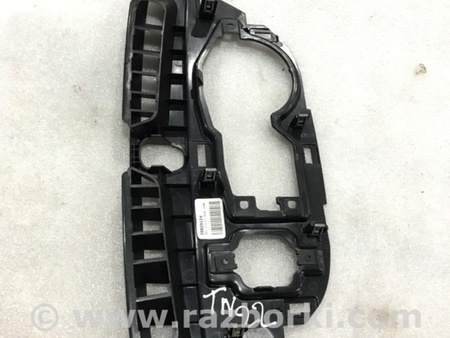 ФОТО Кронштейн для Volvo XC90 II SPA (2015-) Київ