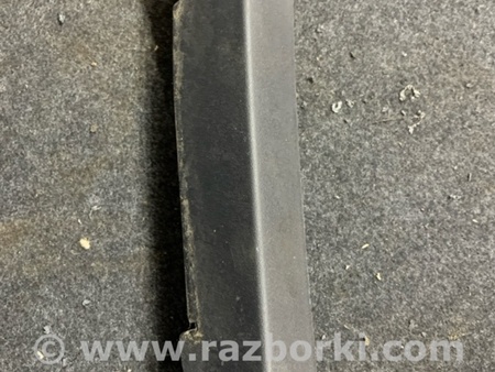 ФОТО Накладка крышки багажника правая для Jaguar XE X760 (15-24) Київ