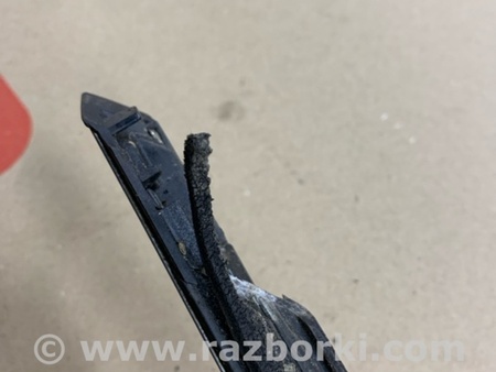 ФОТО Фетра задняя правая для Jaguar XE X760 (15-24) Київ