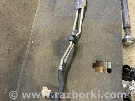 ФОТО Трубка системы охлаждения для Jaguar XE X760 (15-24) Київ