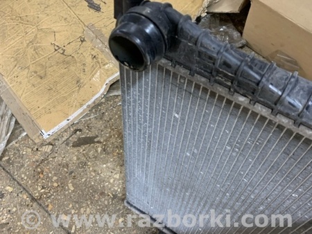 ФОТО Радиатор основной для Jaguar XE X760 (15-24) Київ