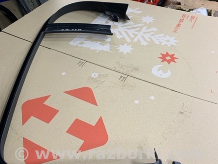 ФОТО Накладка на дверь задняя левая для Jaguar XE X760 (15-24) Київ