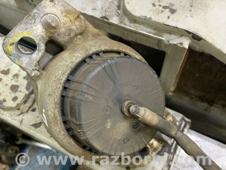 ФОТО Подушка двигателя левая для Jaguar XE X760 (15-24) Київ