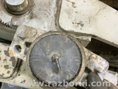 ФОТО Подушка двигателя правая для Jaguar XE X760 (15-24) Київ