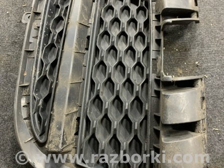 ФОТО Накладка на бампер передняя левая для Jaguar XE X760 (15-24) Київ