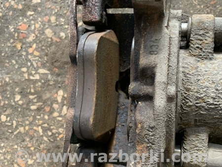 ФОТО Скоба суппорта передняя правая для Jaguar XE X760 (15-24) Київ