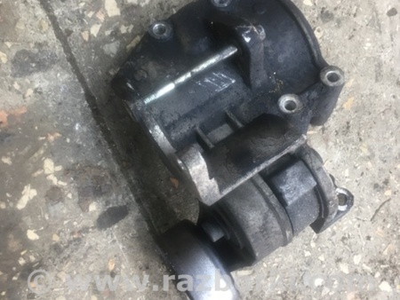 ФОТО Кронштейн для KIA Sorento 1 BL (02-09) Київ