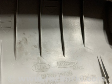 ФОТО Обшивка крышки багажника правая для KIA Sorento 2 XM (09-14) Київ