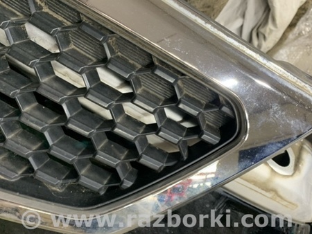 ФОТО Решетка радиатора для KIA Sorento 2 XM (09-14) Київ