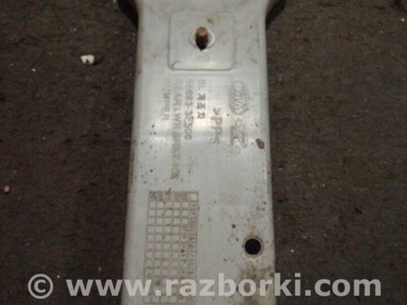 ФОТО Кронштейн задний для KIA Sorento 1 BL (02-09) Київ