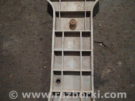 ФОТО Кронштейн задний для KIA Sorento 1 BL (02-09) Київ