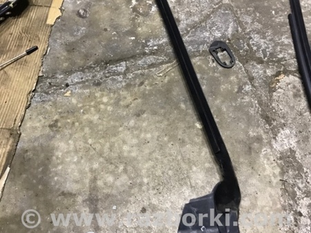 ФОТО Направляющая стекла двери для BMW 3 F30 +рестайл (11-18) Київ