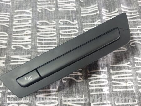 ФОТО Кнопка для BMW 5 F10 (10-17) Київ