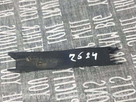 ФОТО Кронштейн для BMW 5 F10 (10-17) Київ