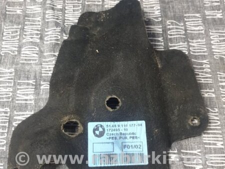 ФОТО Уплотнитель для BMW 5 F10 (10-17) Київ