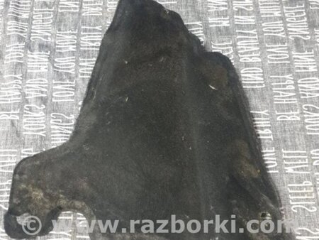 ФОТО Уплотнитель для BMW 5 F10 (10-17) Київ