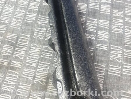 ФОТО Уплотнитель для BMW 5 F10 (10-17) Київ