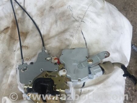 ФОТО Замок двери передний левый для Subaru Forester SG S11 (02-08) Київ