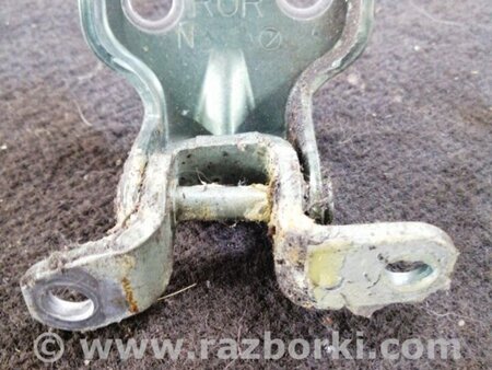 ФОТО Петля двери для Subaru Forester SG S11 (02-08) Київ