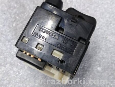 ФОТО Кнопки прочие передние правые для Subaru Forester SG S11 (02-08) Київ