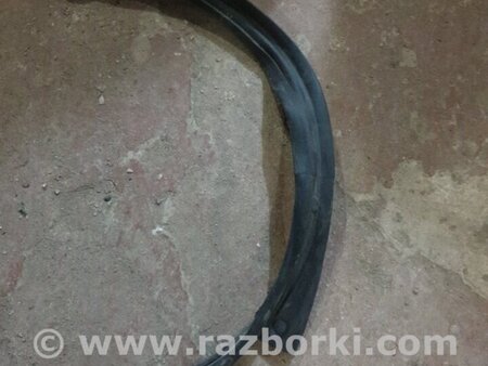 ФОТО Уплотнительная резинка передняя левая для Subaru Forester SH S12 (08-12) Київ