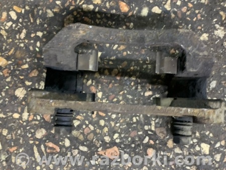 ФОТО Скоба суппорта задняя правая для Subaru Forester SJ S13 (12-18) Київ