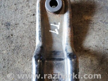 ФОТО Крепление радиатора для Subaru Tribeca B9 (05-08) Київ