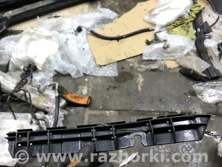 ФОТО Кронштейн правый для Subaru Tribeca B9 (05-08) Київ