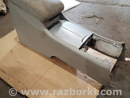 ФОТО Консоль между сидений для Subaru Tribeca B9 (05-08) Київ