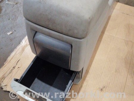 ФОТО Консоль между сидений для Subaru Tribeca B9 (05-08) Київ